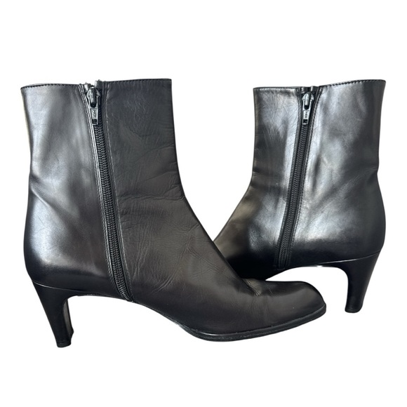 Stewart Weitzman Mitzi Ankle Boot Black Size 8 - Picture 4 of 8